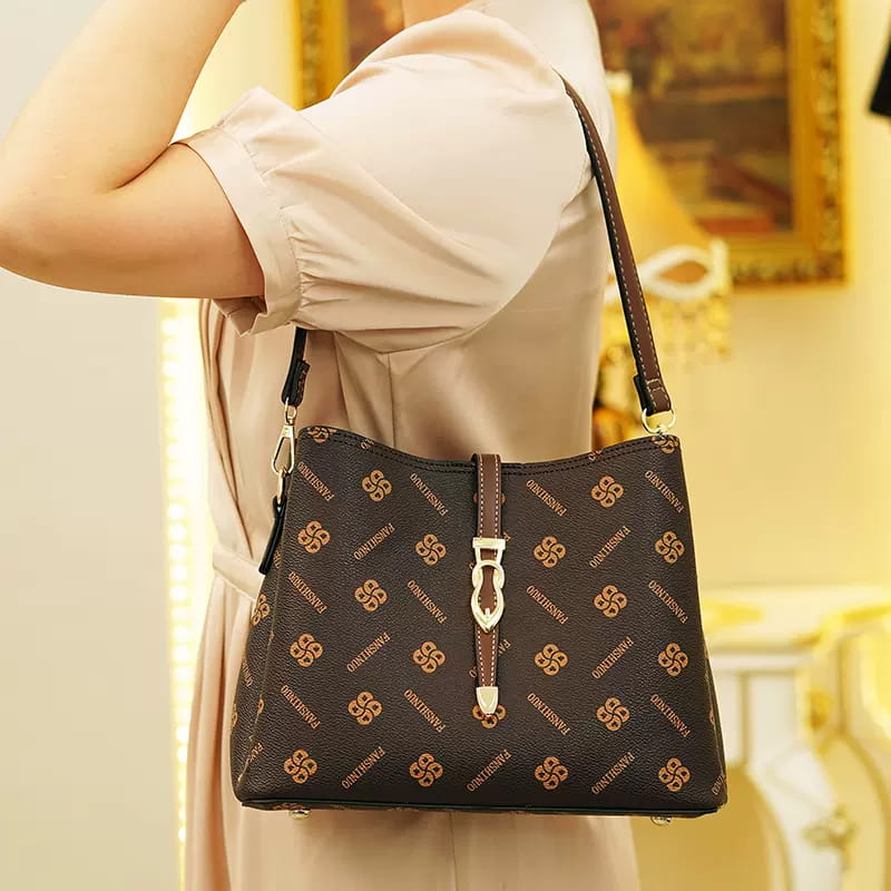 Large-Capacity Luxury Shoulder Bag