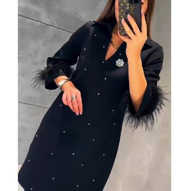 🥳Herbst-Neuankünfte 50% rabatt🥰Kleid mit V-Ausschnitt und Strass-Kunstfeder-Dekoration