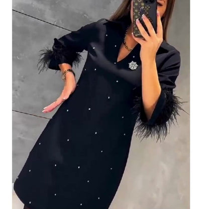 🥳Herbst-Neuankünfte 50% rabatt🥰Kleid mit V-Ausschnitt und Strass-Kunstfeder-Dekoration