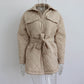 🎅Winterschlussverkauf 50% RABATT❄️Gesteppte, leichte Isolationsjacke für Damen mit Gürtel